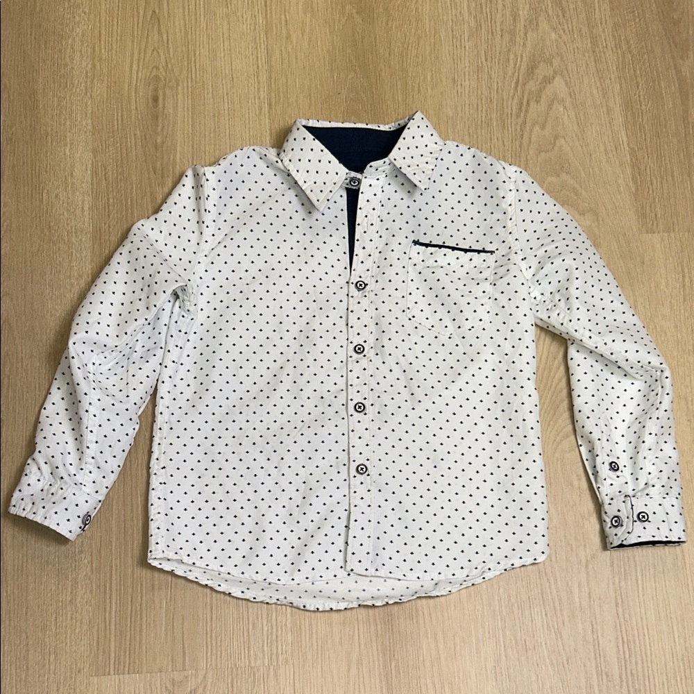 Nomad Kids Button Down Shirt - White and Navy Fleurs Boy’s size 5
